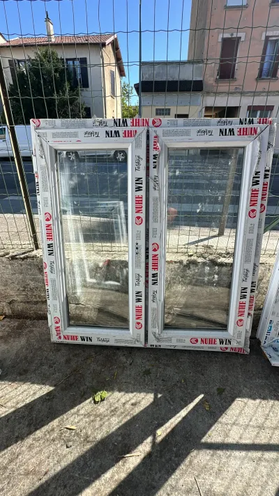 Fenêtre PVC blanc 2 vantaux Haut 1050 / Larg1000 - Bricolage