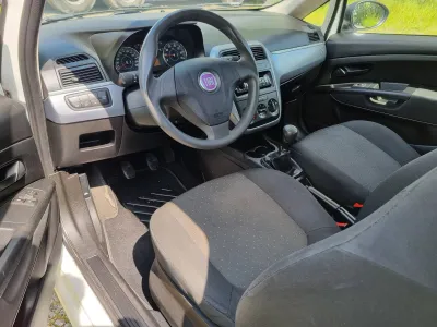 Fiat Punto 2009 3portes 156593km 1.3jtd 70cv pack - photo 3