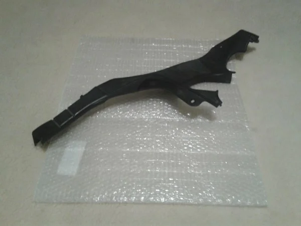 Intérieur carénage gauche kawasaki 1000 rx 1987 - Équipements Moto - Compiègne (60200)