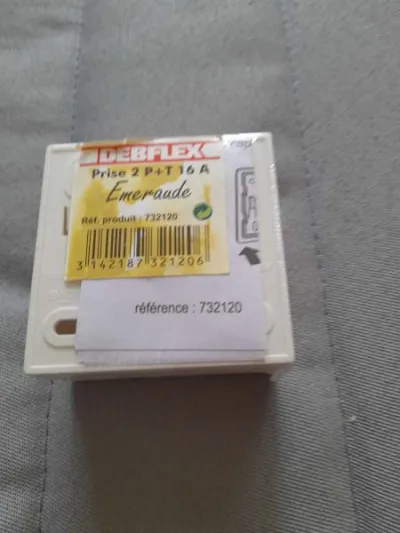 Prise debflex emeraude 2p + t 16a - photo 3