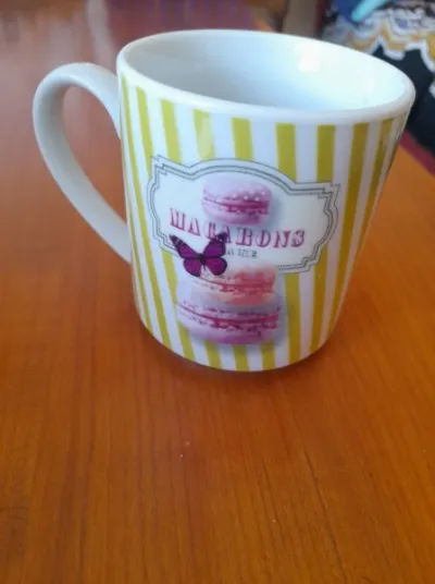 1 mug maison du monde " illustration macaron " - photo 4