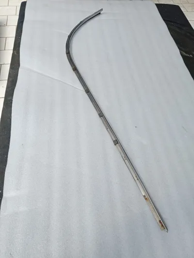 Moulure intérieure de porte gauche Alfa Montreal - Équipements Auto - Nice (06000)