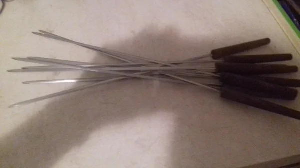 Lot 8 pics à brochettes manche en bois - Collection - Saint-Satur (18300)