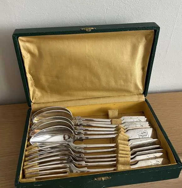 Couverts a ragoût métal maillechort argenté - Collection - Meaux (77100)