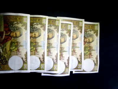 F 62 LOT  DE  14 BILLETS  10 F VOLTAIRE - photo 4