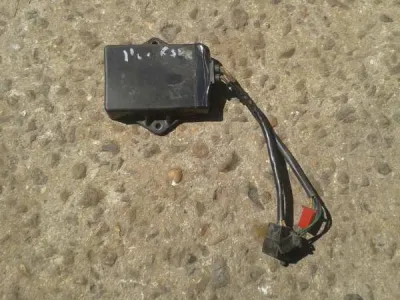 Boitier cdi suzuki 1100 gsxr 1987 - Équipements Moto - Dampleux (02600)