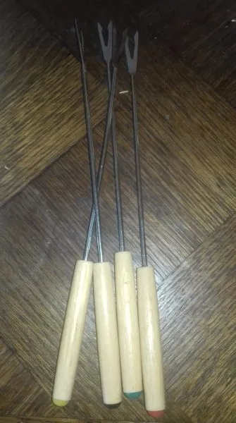 4 pic à fondu 23 cm - Collection - Saint-Satur (18300)