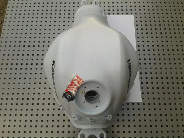 Réservoir blanc kawasaki z 650 ninja 2021 - Équipements Moto - Saintines (60410)