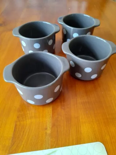 Ensemble 4 ramequins / bols en céramique - Collection - Saint-Satur (18300)