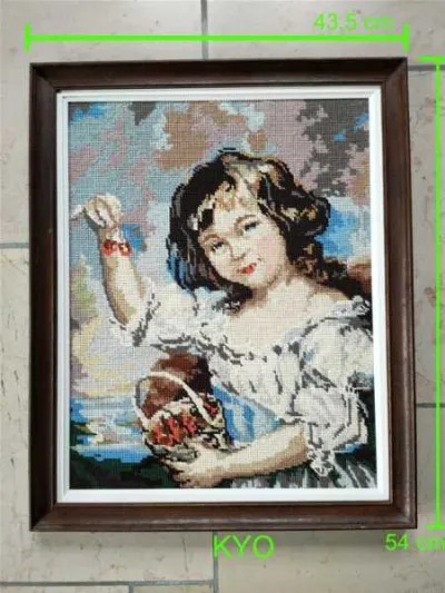 Tableau tissé femme, broderie au point de croix - Décoration - Foncine-le-Haut (39460)