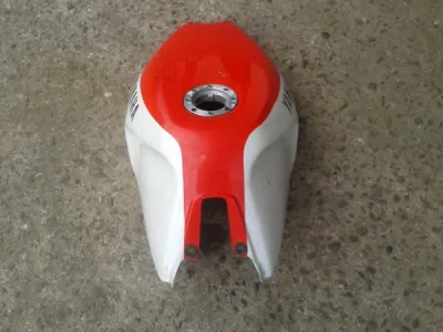 Faux réservoir yamaha 600 fzr 1989 - photo 3