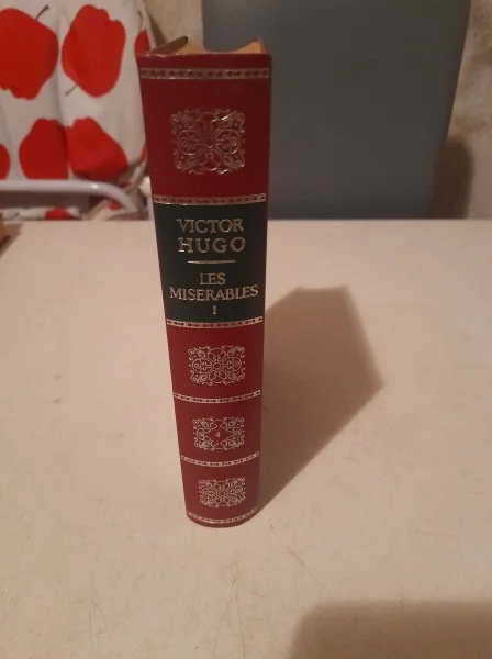 Livre victor hugo "les misérables i " - Livres - Saint-Satur (18300)