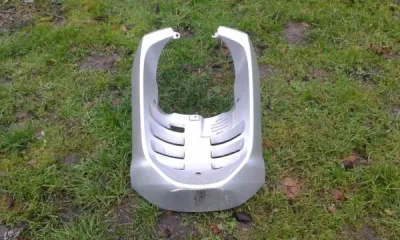 Auvent scooter peugeot 125 élystar 1999 - Équipements Moto - Le Pré-Saint-Gervais (93310)