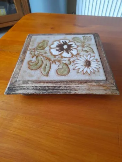 Ancien dessous de plat en faience et bois - photo 4