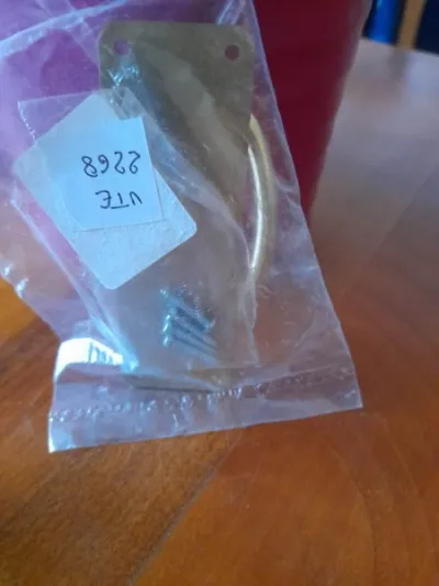 1 poignée de tiroir ancienne en métal dorée - photo 3