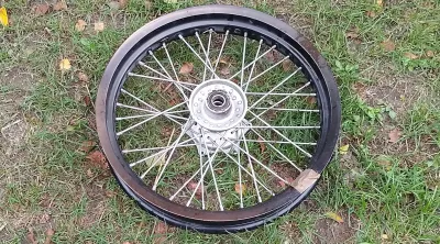 roue arriére cpi 50 2006 super motard - Équipements Auto
