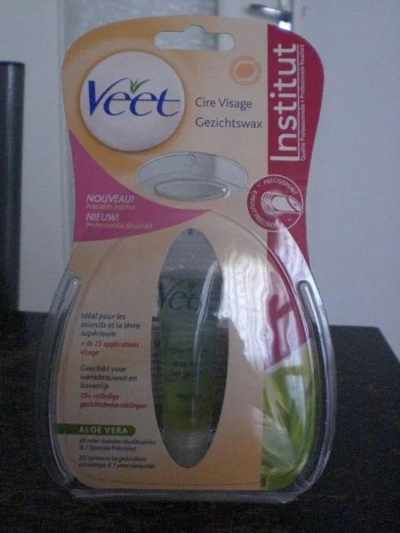 Huile de ricin ou cire visage neuf - Beauté & Bien-être - Sochaux (25600)