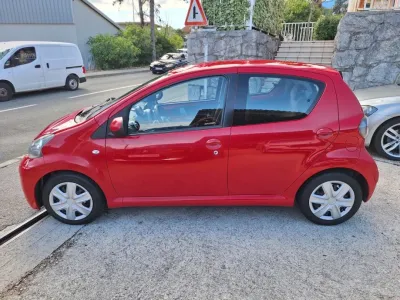 Toyota Aygo 1.0 VVT-i Go automatique - photo 3