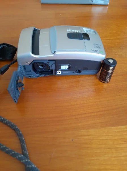 Ancien appareil photo novis 160 i - Image & Son - Saint-Satur (18300)