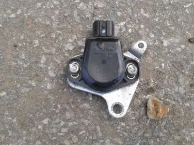 Capteur tps honda 500 cbfs 2005 - photo 3