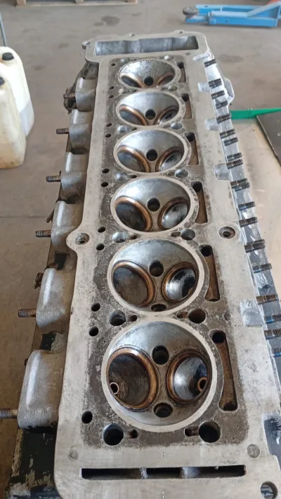 Culasse pour Maserati Mistral 4000 - photo 4