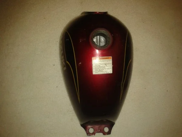 Réservoir suzuki 125 gn 2001 - Équipements Moto - Compiègne (60200)