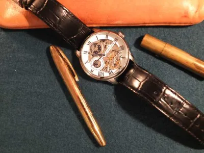 Montre homme automatique earnshaw - Bijoux & Montres - Crach (56950)