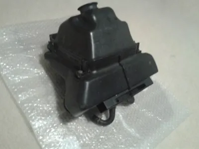 Boitier fitre a air suzuki 900 rf 1997 - photo 2