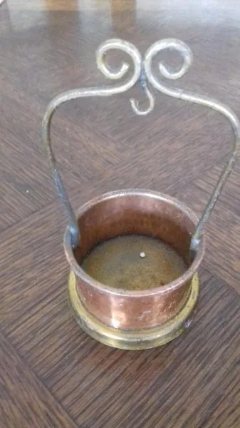 Petit objet décoratif en laiton et cuivre - photo 2