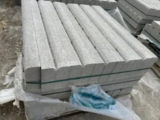 Bordures de trottoir en béton - photo 2