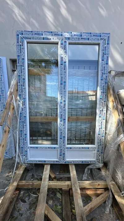 Porte fenêtre pvc 2 vantaux avec soubassement - Bricolage