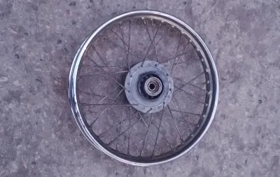 roue avant motobécane 125 lt3 1974 - Équipements Moto