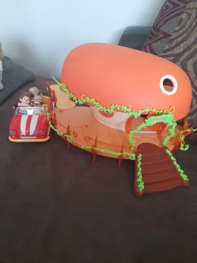 Maison cabane des monchichi + voiture + personnags - photo 2