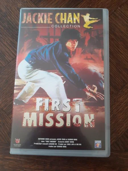 Cassette vhs " first mission" - CD, DVD & Vinyles - Saint-Satur (18300)