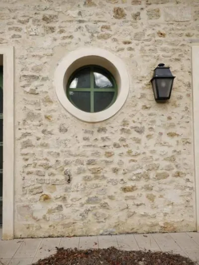 Baies vitrées &amp; oeils de boeuf alu + brises-so - BTP & Chantier - Montpellier (34000)