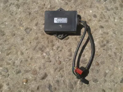 Boitier cdi suzuki 1100 gsxr 1988 - Équipements Moto - Dampleux (02600)