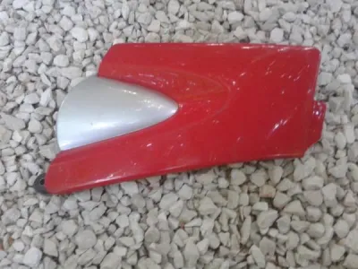 Flanc droit suzuki 400 bandit 1994 - photo 3