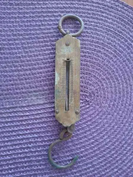 Ancien peson de poche - Collection - Saint-Satur (18300)