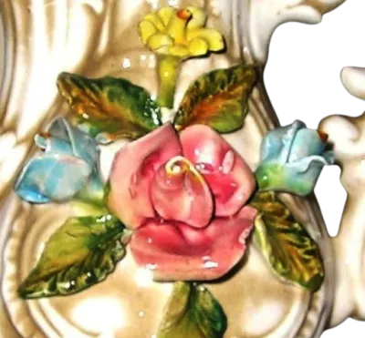 Barbotine pichet floral vintage en porcelaine - photo 4