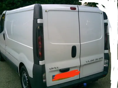 Opel vivaro 2.5 cdti 33270  km  1ere main - photo 2