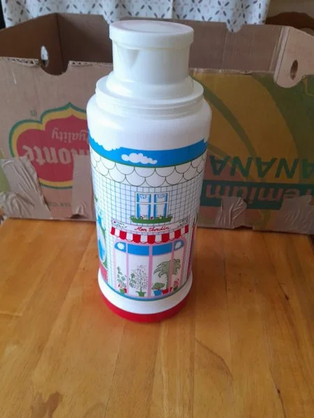 Thermos en plastique - Collection - Saint-Satur (18300)