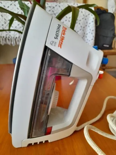 Fer à repasser philips type hd 1272/a - Électroménager - Saint-Satur (18300)