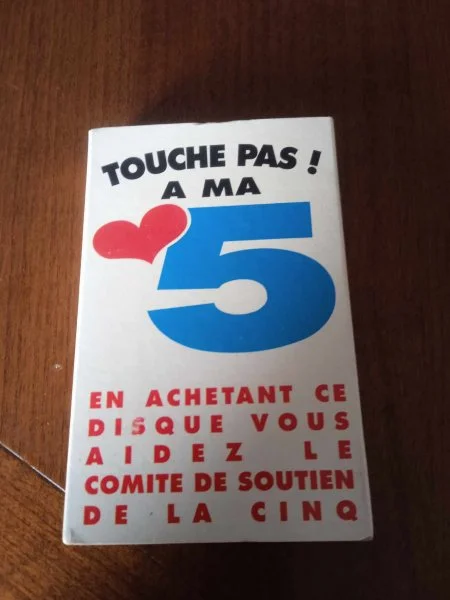 Cassette audio " touche pas a ma 5 ! " - CD, DVD & Vinyles - Saint-Satur (18300)