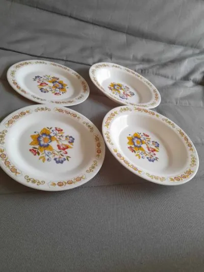 Lot 4 assiettes arcopal - photo 2