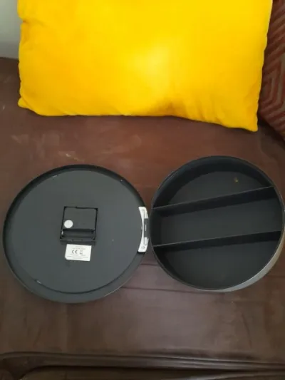 Horloge murale coffre fort - coffre de rangement - photo 4