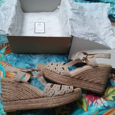 Sandales neuve taille 40. KANNA - photo 2