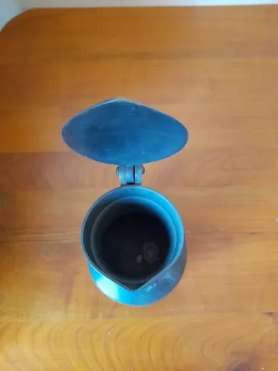 Ancien pichet en étain - photo 2