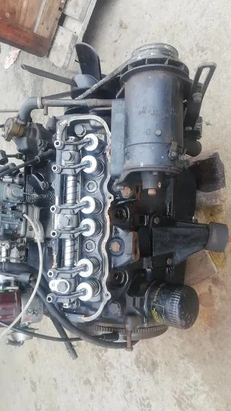 Moteur ford 6 cylindres - photo 2