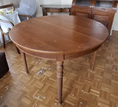 Table à manger ronde en bois avec 2 rallonges - Meubles - Paris 16e (75016)