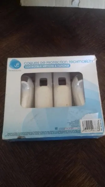 Boite de 4 coques de protection pour wii - Consoles & Jeux - Saint-Satur (18300)